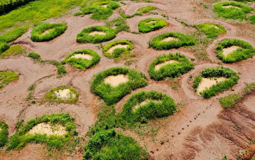 Water-bunds-earth-smiles-Justdiggit-1024x641